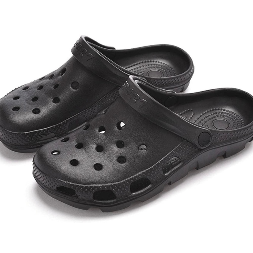 Brand: SAXTZDS
SAXTZDS Summer Men's and Women's Hole Shoes Breathable
Slippers